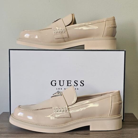 Guess Women Shatha Logo Hardware Slip-on Almond Toe Loafer Size 9.5  Natural NWT - Picture 1 of 8